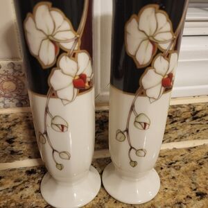 Set Of 2 Noritake Japan Midnight Orchid 7 Inch Vases